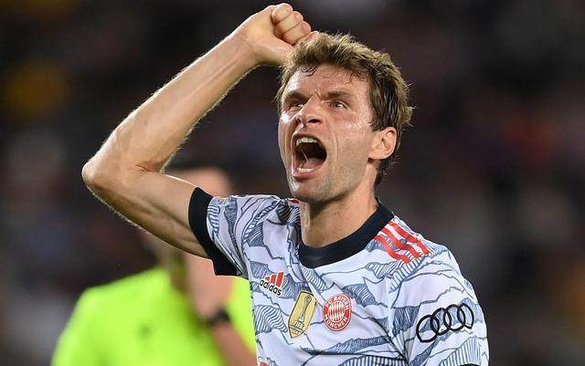 开云体育app-32岁穆勒赢最佳生日礼，巴萨克星越老越妖