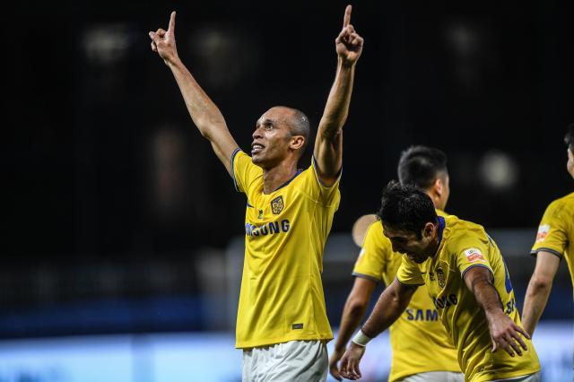 圣保罗开始约谈米兰达欲免费抢人 薪水成最大障碍